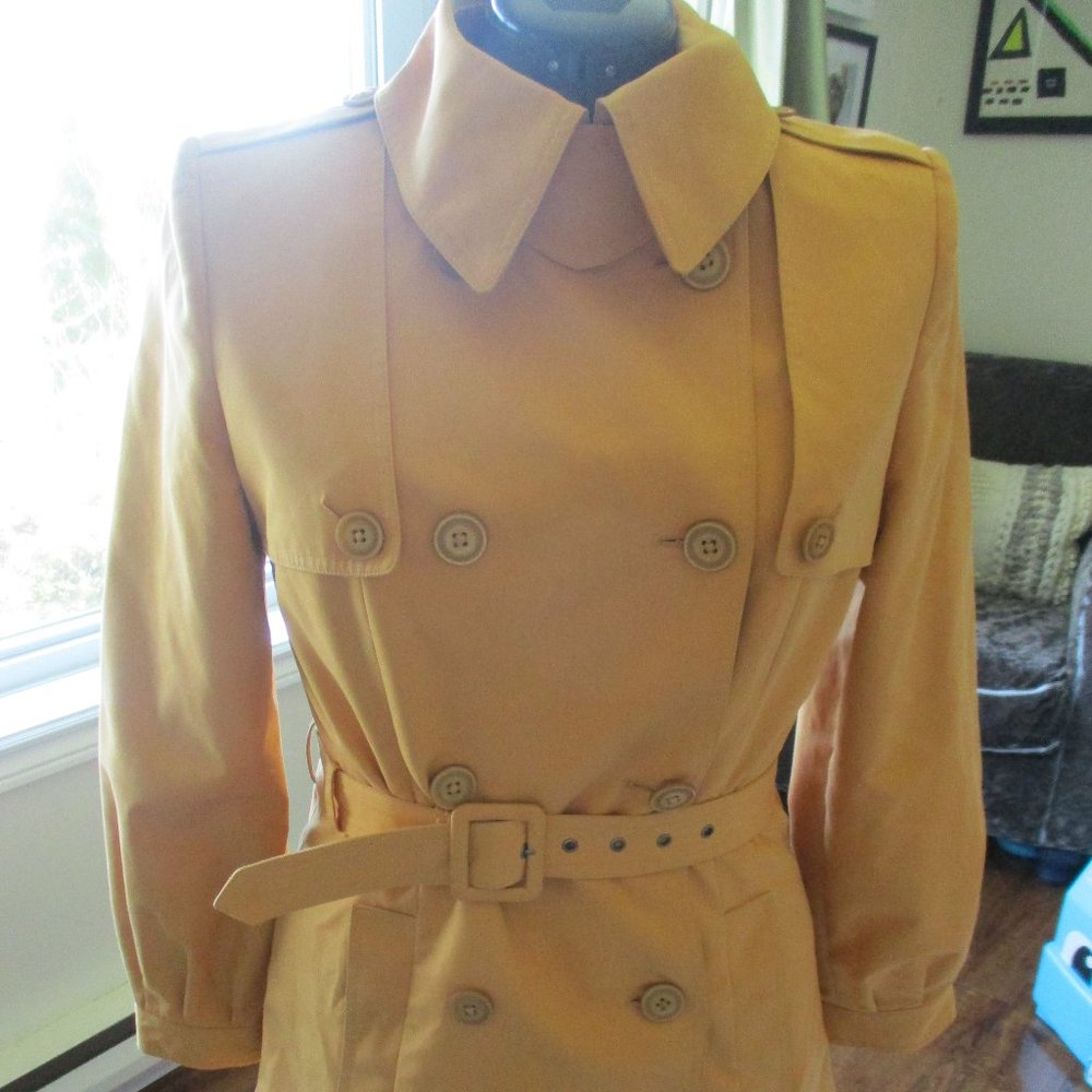 RETRO School Bus Yellow Ellen Tracy Trench Coat orange yellow modern 80s